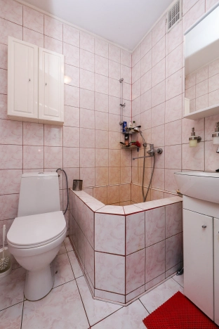 Купить дом в Калининграде. Вариант № 3465276, 27, площадь -  квм, цена 8500000 рублей