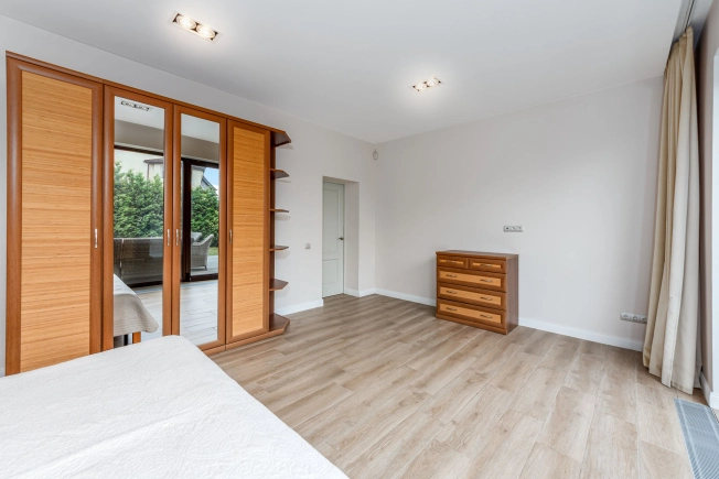 Купить дом в Зеленоградске. Вариант № 58585, 19, площадь -  квм, цена 49900000 рублей