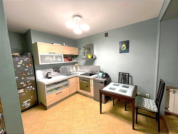 Купить двухкомнатную квартиру в Микрорайоне Юго-Восточный в Белгороде. Вариант № 17370, 4, площадь -  квм, цена 7700000 рублей