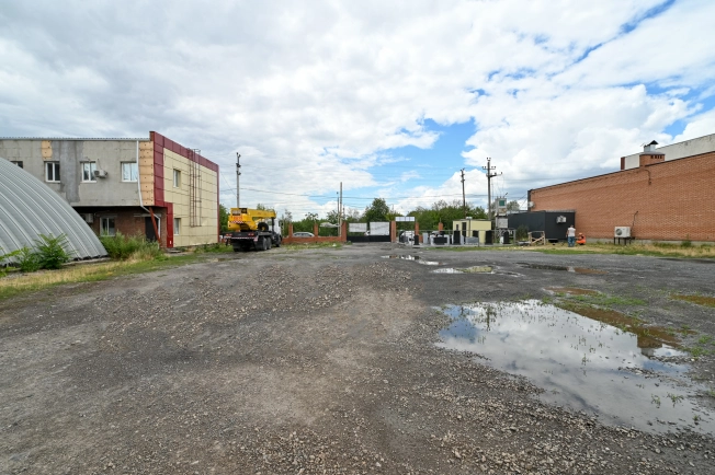 Снять коммерческую недвижимость в Таганроге. Вариант № 59872, 12, площадь -  квм, цена 350000 рублей