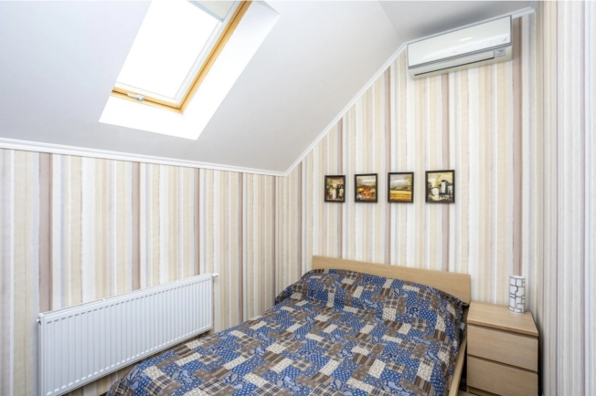 Купить дом в Москве. Вариант № 9156601, 40, площадь - квм, цена 45000000 рублей