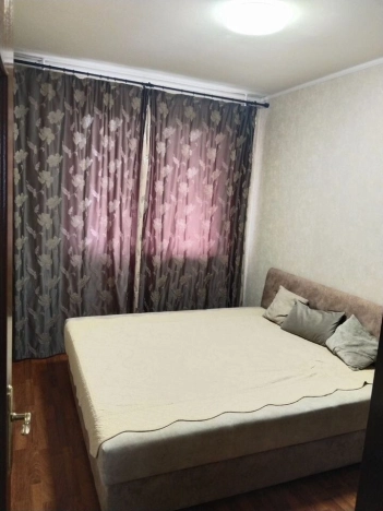 Купить квартиру в Москве. Вариант № 3308304, 8, площадь - квм, цена 14900000.0000 рублей