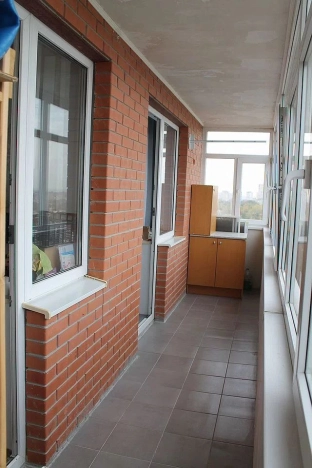 Купить трехкомнатную квартиру в районе Кировский в Ростове-на-Дону. Вариант № 30418, 11, площадь -  квм, цена 12200000 рублей