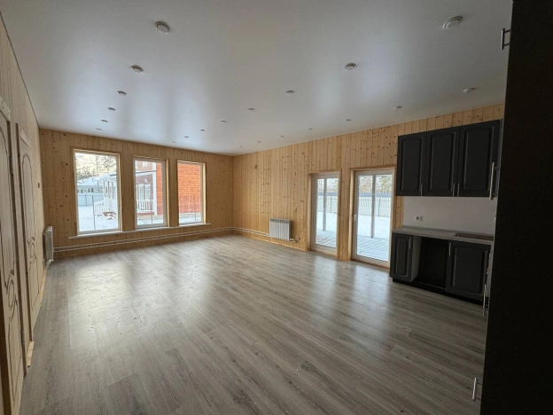 Купить дом в Тверской области. Вариант № 21467, 14, площадь -  квм, цена 6500000 рублей