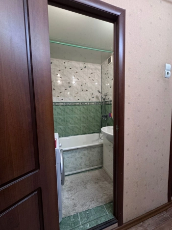 Снять квартиру у метро Площадь Маркса в Новосибирске. Вариант № 9799320, 6, площадь -  квм, цена 40000 рублей