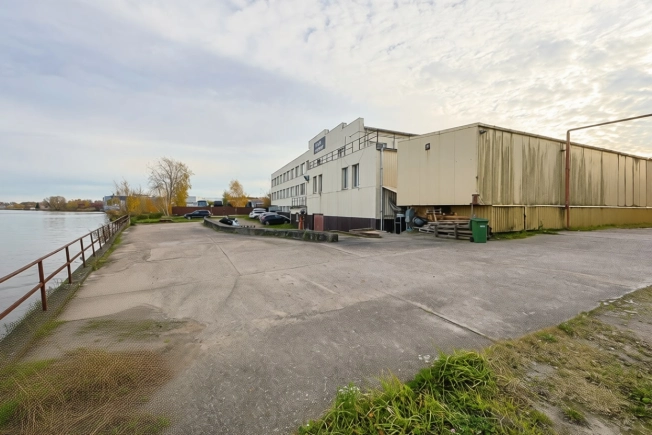 Купить коммерческую недвижимость в Калининграде. Вариант № 9011216, 2, площадь -  квм, цена 130000000 рублей