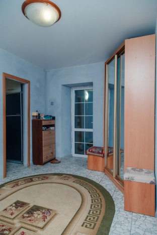 Купить дом на улице Михайловская в Приморском крае. Вариант № 25947, 9, площадь -  квм, цена 7500000 рублей