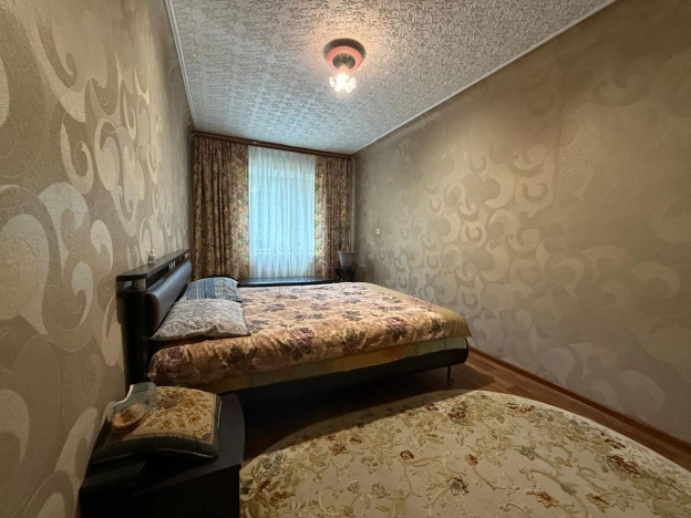 Купить трехкомнатную квартиру в Семилуках. Вариант № 50511, 11, площадь -  квм, цена 5000000 рублей