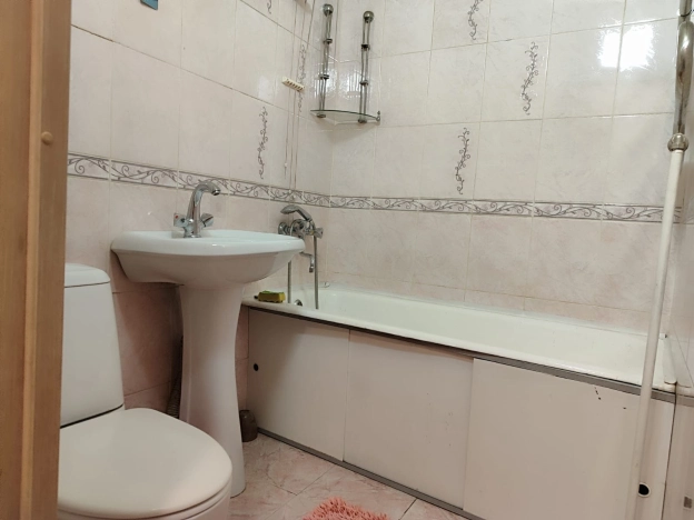 Купить двухкомнатную квартиру на улице Алексея Рыбака в Иркутской области. Вариант № 9080457, 6, площадь -  квм, цена 3399000 рублей