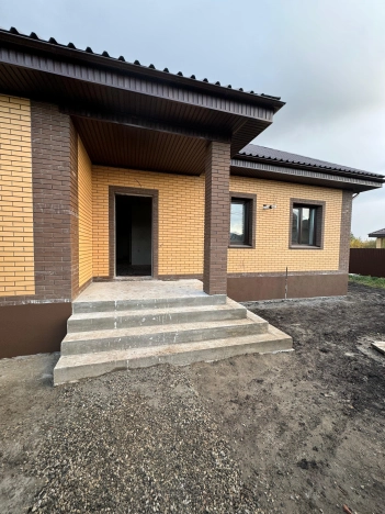 Купить дом на улице Набережная в Тюменской области. Вариант № 26850, 0, площадь -  квм, цена 10800000 рублей