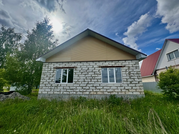 Купить дом на улице 2-й переулок Гагарина в Старом Осколе. Вариант № 44354, 18, площадь -  квм, цена 3250000 рублей