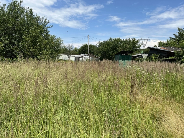 Купить земельный участок в Микрорайоне 56-й, Обнинск в Обнинске. Вариант № 414098, 0, площадь -  квм, цена 660000 рублей