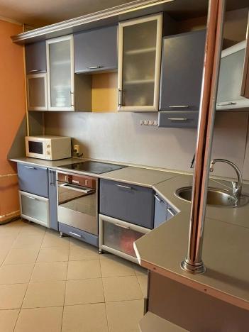 Купить однокомнатную квартиру в Уфе. Вариант № 21654, 4, площадь -  квм, цена 4250000 рублей