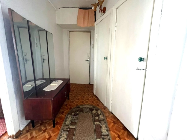 Купить трехкомнатную квартиру в Калуге. Вариант № 5772388, 10, площадь -  квм, цена 2375000 рублей