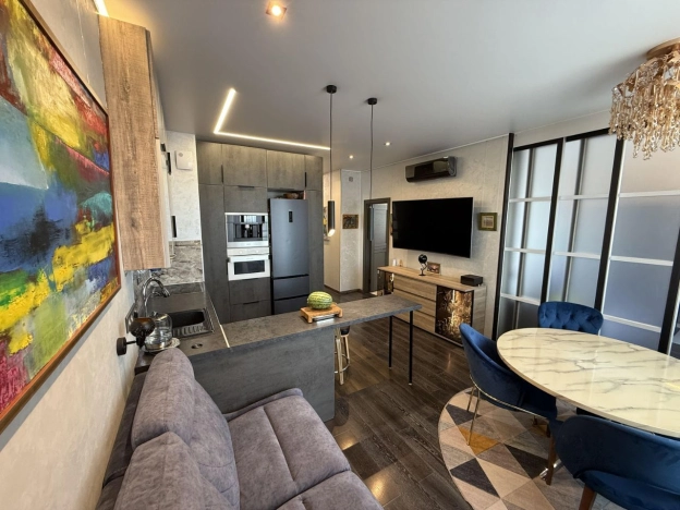 Купить квартиру в Москве. Вариант № 8691866, 2, площадь - квм, цена 33000000 рублей