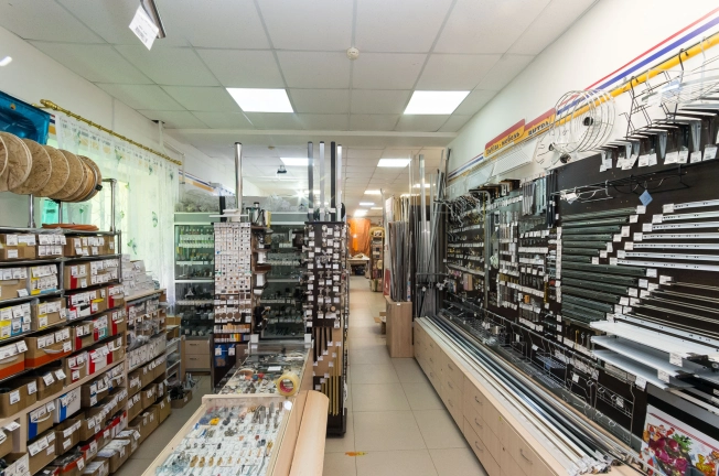 Купить коммерческую недвижимость в Тобольске. Вариант № 7020, 15, площадь -  квм, цена 90000000 рублей