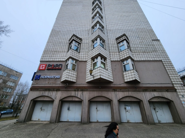 Купить коммерческую недвижимость свободного назначения в Сыктывкаре. Вариант № 8178832, 16, площадь -  квм, цена 5300000 рублей