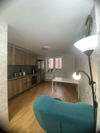 Купить трехкомнатную квартиру в Микрорайоне Строитель, Мытищи в Мытищах. Вариант № 9272909, 0, площадь -  квм, цена 11400000 рублей