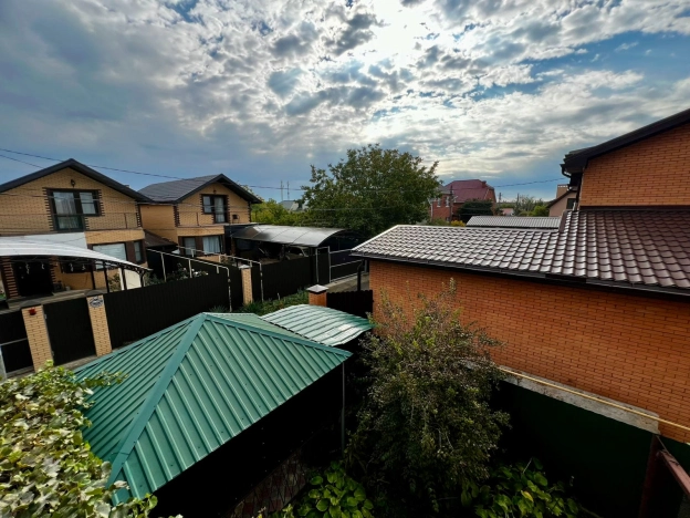 Купить дом в Краснодаре. Вариант № 8355343, 30, площадь -  квм, цена 26000000 рублей