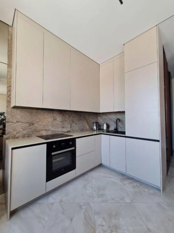 Купить квартиру в Москве. Вариант № 10276170, 11, площадь -  квм, цена 19490000 рублей