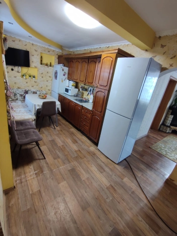 Купить дом на улице Садовая в Алтайском крае. Вариант № 36084, 9, площадь -  квм, цена 2550000 рублей