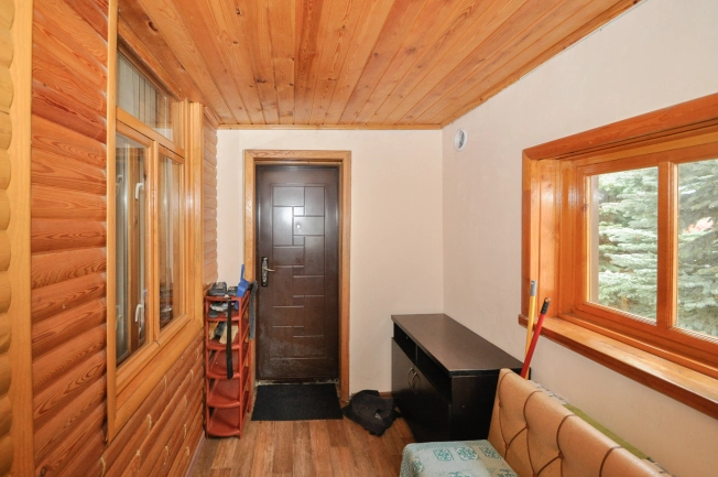 Купить дом в Тюменской области. Вариант № 26682, 34, площадь -  квм, цена 10490000 рублей