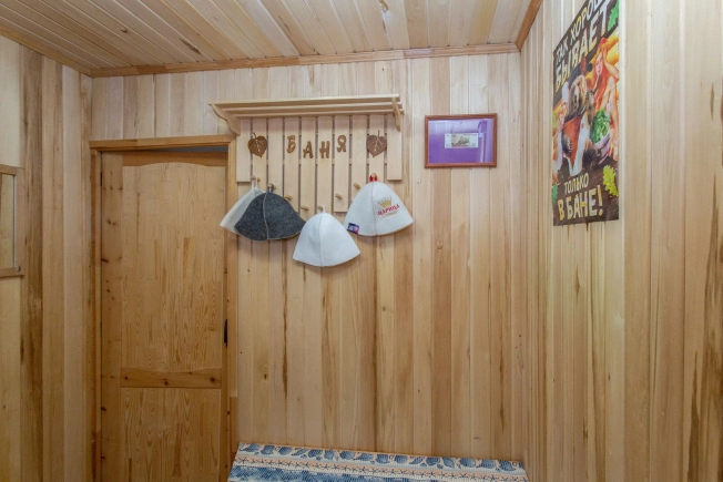 Купить дом на улице Совхозная в Тюменской области. Вариант № 7988233, 19, площадь -  квм, цена 6000000 рублей