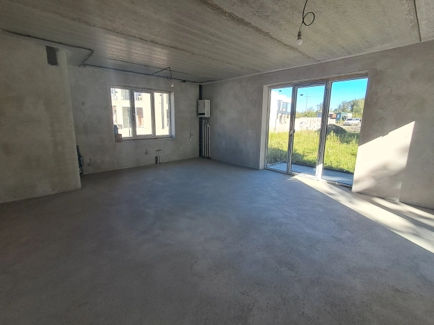 Купить таунхаус в Калининграде. Вариант № 7590423, 13, площадь -  квм, цена 13400000 рублей