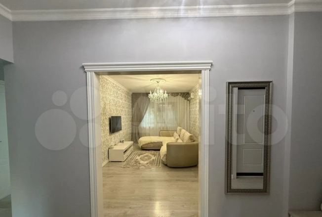 Купить трехкомнатную квартиру на улице 6-я Линия в Ростовской области. Вариант № 6147976, 8, площадь -  квм, цена 6000000 рублей