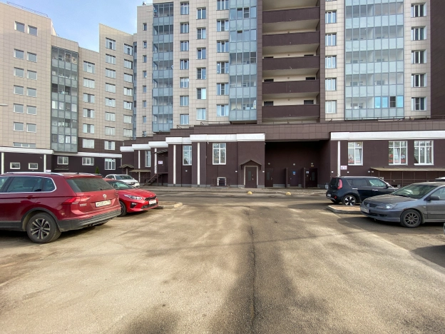 Купить трехкомнатную квартиру в Санкт-Петербурге. Вариант № 1980771, 34, площадь -  квм, цена 18900000 рублей