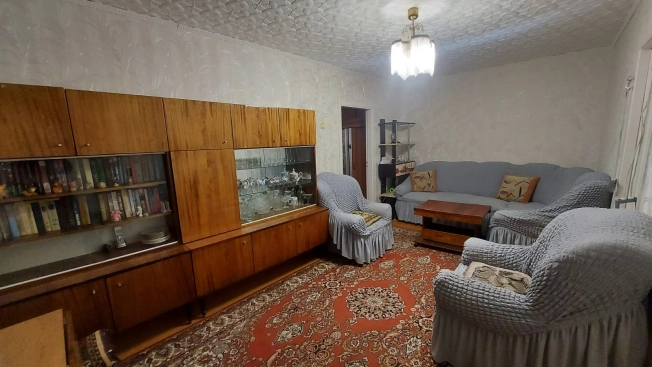 Купить четырехкомнатную квартиру в Республике Карелия. Вариант № 6069669, 0, площадь -  квм, цена 1290000 рублей