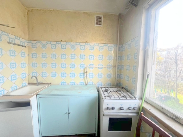 Купить двухкомнатную квартиру на улице Черкасская в Краснодаре. Вариант № 7272274, 9, площадь -  квм, цена 4100000 рублей