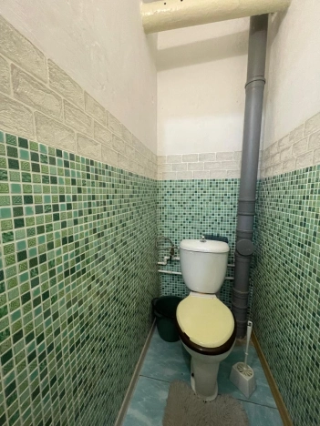 Купить трехкомнатную квартиру на улице Центральная в Новосибирской области. Вариант № 9082617, 16, площадь -  квм, цена 2595000 рублей