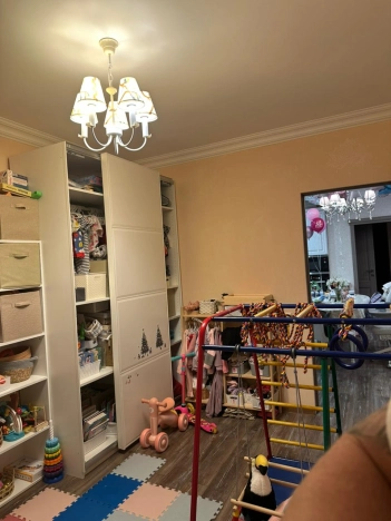 Купить квартиру на вторичке на улице Дениса Давыдова в Московской области. Вариант № 10598540, 2, площадь -  квм, цена 24500000 рублей