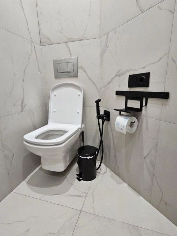 Купить двухкомнатную квартиру в Новосибирске. Вариант № 9619447, 13, площадь -  квм, цена 10200000 рублей