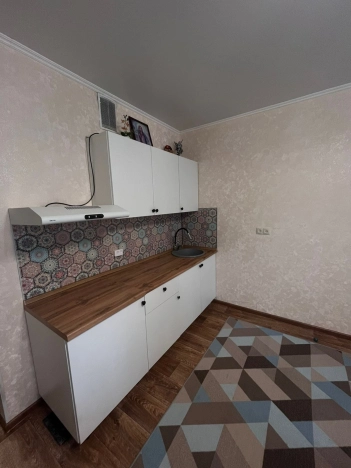 Снять квартиру в Тобольске. Вариант № 8848582, 2, площадь -  квм, цена 30000 рублей