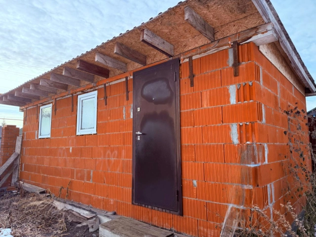 Купить дачу в Новосибирске. Вариант № 8113500, 32, площадь -  квм, цена 5000000 рублей