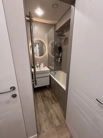 Купить квартиру в Москве. Вариант № 9069375, 16, площадь - квм, цена 21300000 рублей