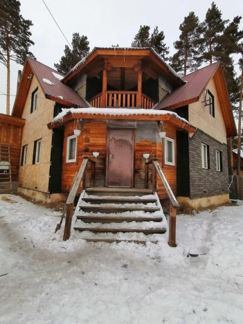 Купить дом на улице Холмистая в Улан-Удэ. Вариант № 9314538, 0, площадь -  квм, цена 10400000 рублей