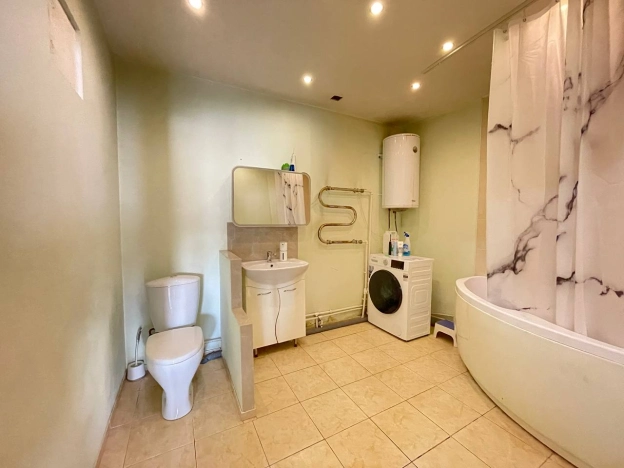 Купить дом в Иркутской области. Вариант № 9055408, 10, площадь -  квм, цена 7700000 рублей