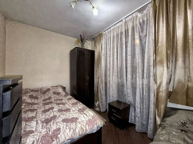 Купить квартиру в Москве. Вариант № 8414328, 11, площадь -  квм, цена 20000000 рублей