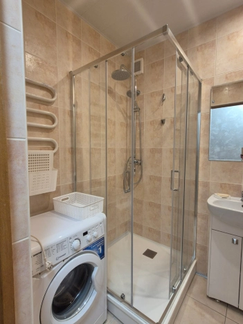 Снять квартиру в Калининградской области. Вариант № 6921781, 13, площадь -  квм, цена 35000 рублей