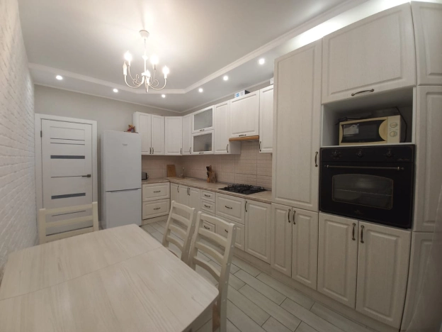 Купить двухкомнатную квартиру на вторичке в районе Первомайский в Пензе. Вариант № 4433, 1, площадь -  квм, цена 6200000 рублей