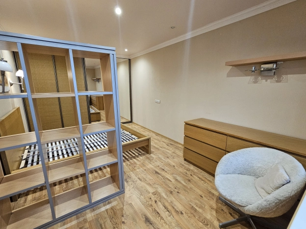 Купить квартиру на улице Ленинский проспект в Москве. Вариант № 4017225, 3, площадь -  квм, цена 19000000 рублей