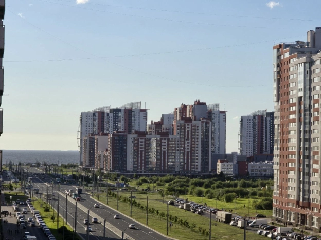 Купить трехкомнатную квартиру на улице Московское шоссе в Санкт-Петербурге. Вариант № 2335523, 12, площадь -  квм, цена 12750000 рублей