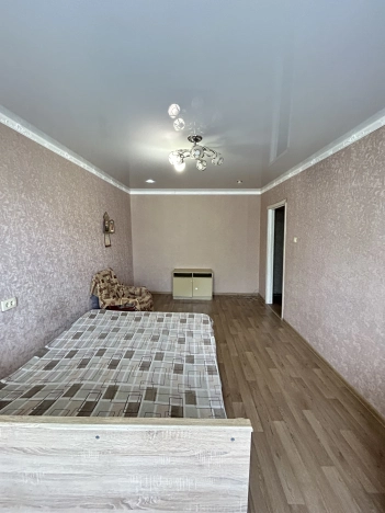 Снять двухкомнатную квартиру на улице Белоконской в Владимире. Вариант № 57788, 3, площадь -  квм, цена 16000 рублей