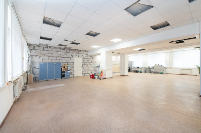 Купить офисы в Магнитогорске. Вариант № 8570078, 17, площадь -  квм, цена 16242000 рублей