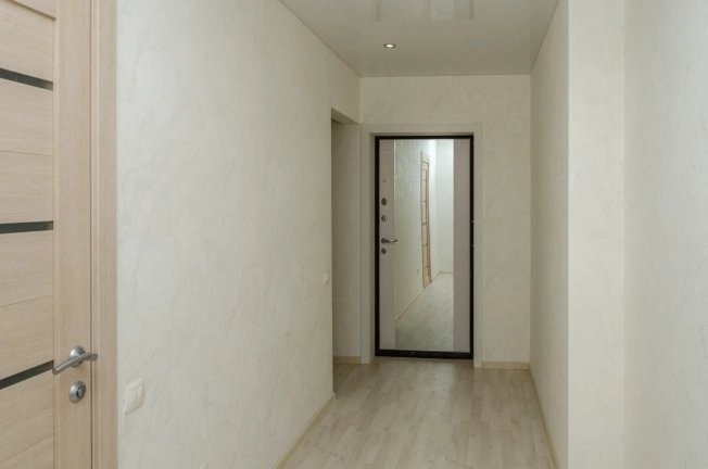 Купить трехкомнатную квартиру у метро Гагаринская в Новосибирске. Вариант № 7177, 20, площадь -  квм, цена 12750000 рублей