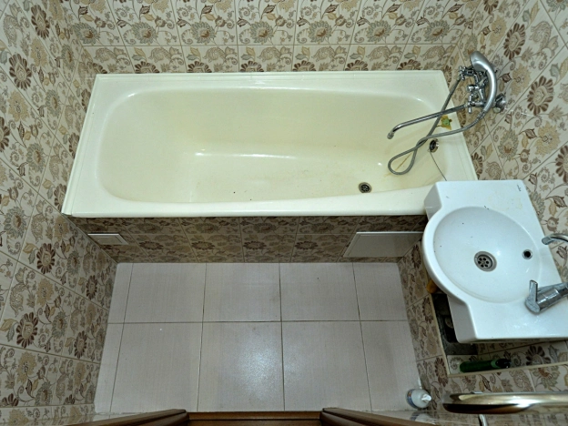 Купить четырехкомнатную квартиру в Новосибирской области. Вариант № 7199822, 16, площадь -  квм, цена 12100000 рублей