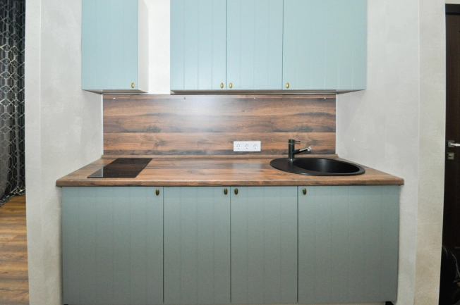 Купить Студию на улице Серебряное Озеро в Новосибирской области. Вариант № 8456223, 10, площадь -  квм, цена 4550000 рублей